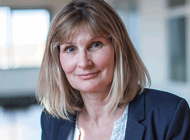 Jackie Dickinson. Financial Director, SiliconCPV
